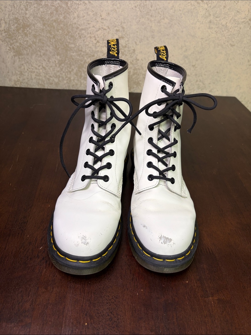 Dr Martens combat lace up boots 9